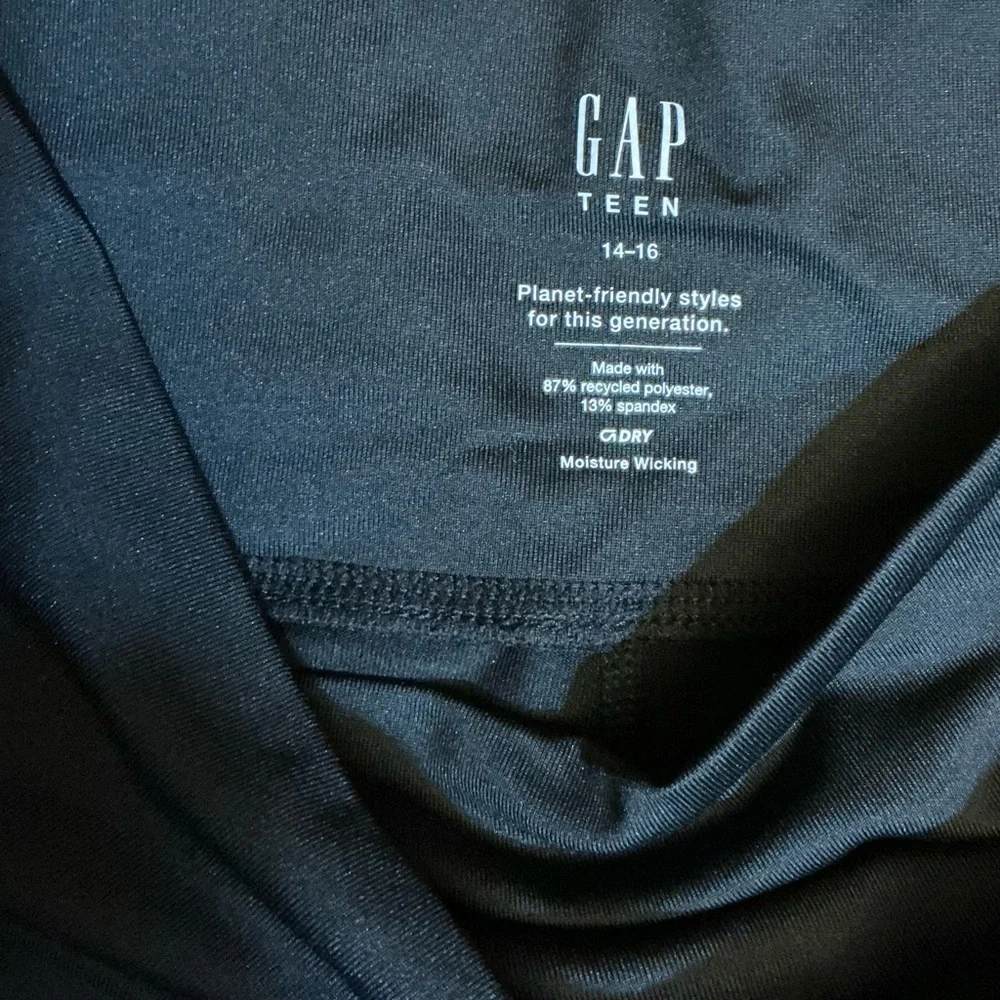 GAP Teen Black Stretch Leggings – Size 14–16 – Moisture Wicking